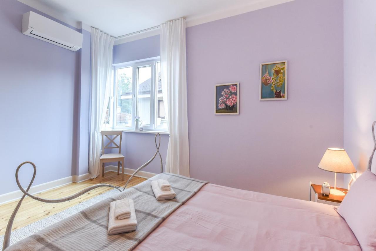 Apartment Chez Marie - Cozy One-bedroom With Balcony By Flat Mаnager