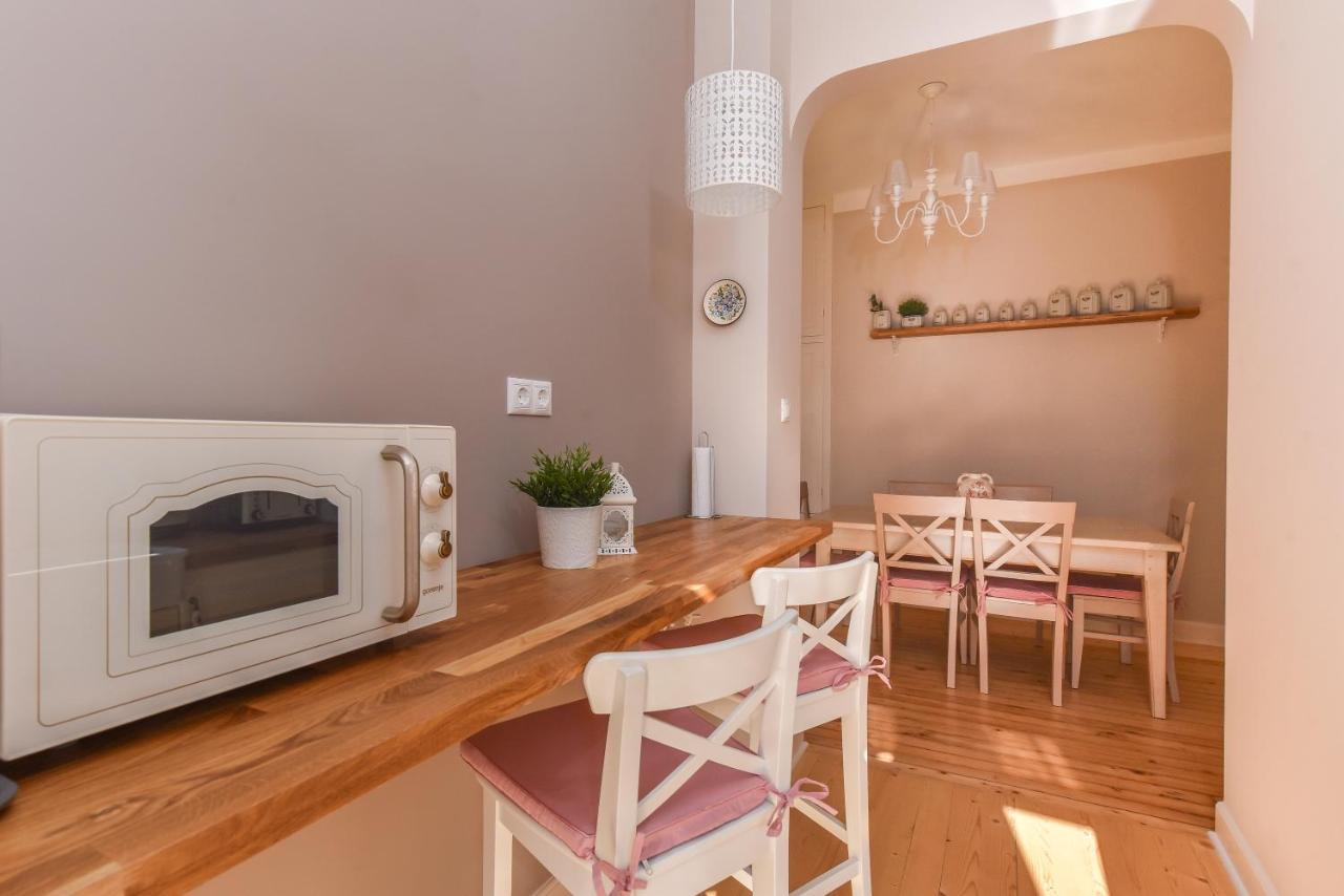 Apartment Chez Marie - Cozy One-bedroom With Balcony By Flat Mаnager