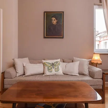 Chez Marie - Cozy One-Bedroom With Balcony By Flat Mаnager Sofia Exterior photo
